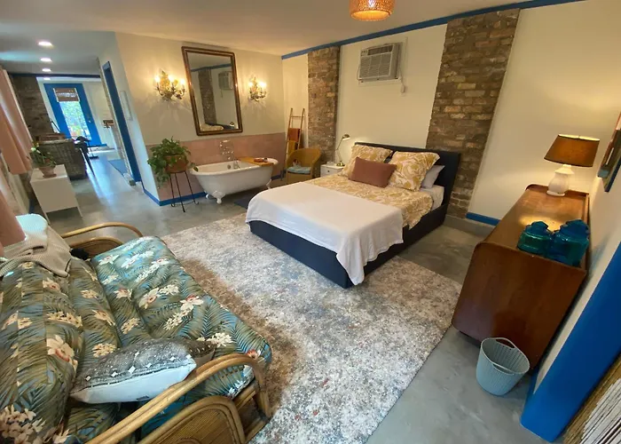 Adorable Artsy Apartment